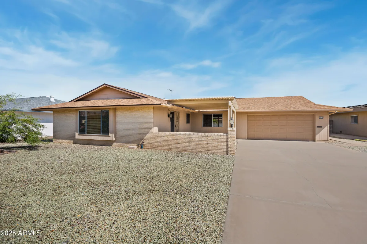 Property Slideshow image 1 of 26 | 11041 w pleasant valley rd, Sun City, AZ, 85351