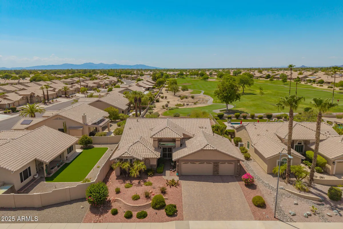 Property Slideshow image 1 of 42 | 19720 n 83rd dr, Peoria, AZ, 85382