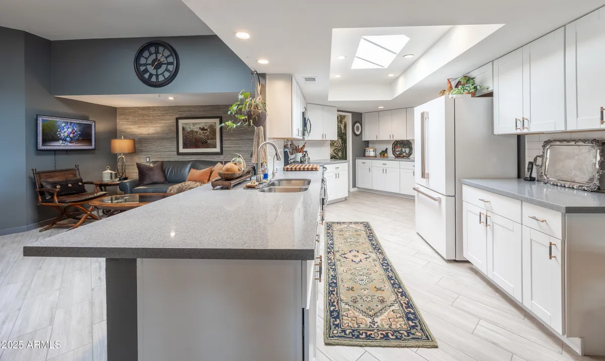 Property Slideshow image 1 of 27 | 13679 n 108th dr, Sun City, AZ, 85351