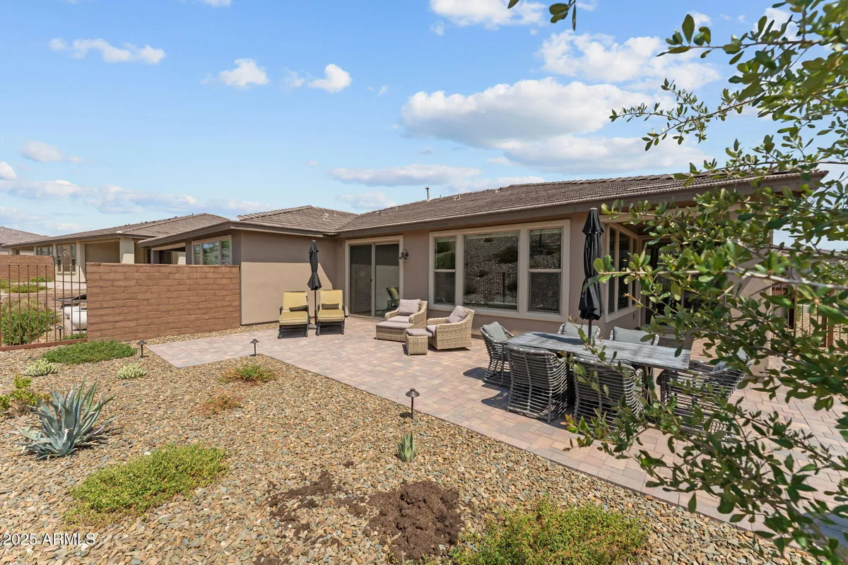 Property Slideshow image 1 of 56 | 4113 desert moon dr, Wickenburg, AZ, 85390