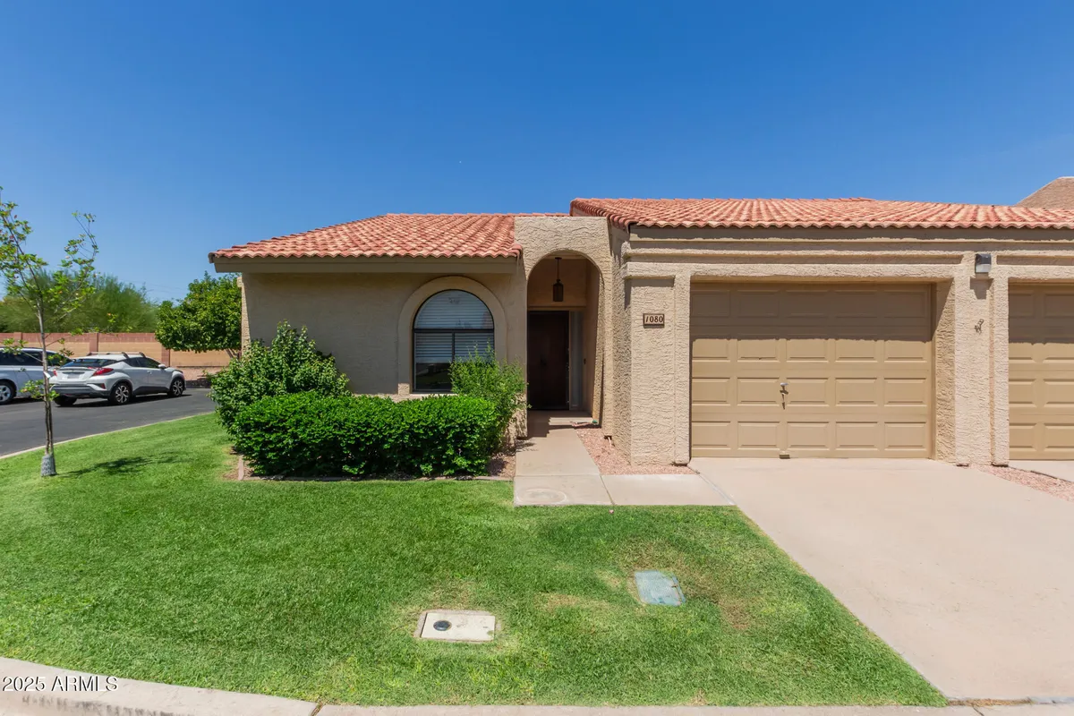 Property Slideshow image 1 of 37 | 1021 s greenfield rd 1080, Mesa, AZ, 85206