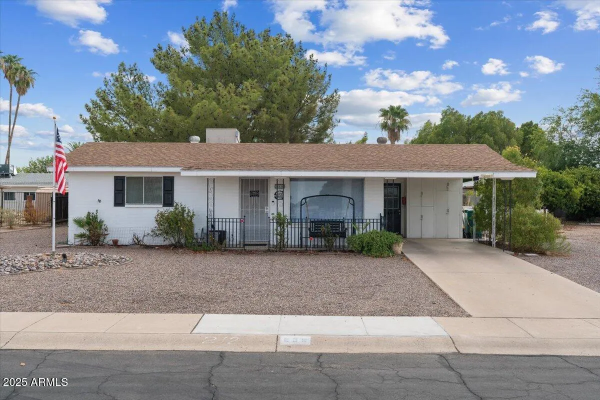Property Slideshow image 1 of 43 | 639 n 57th pl, Mesa, AZ, 85205