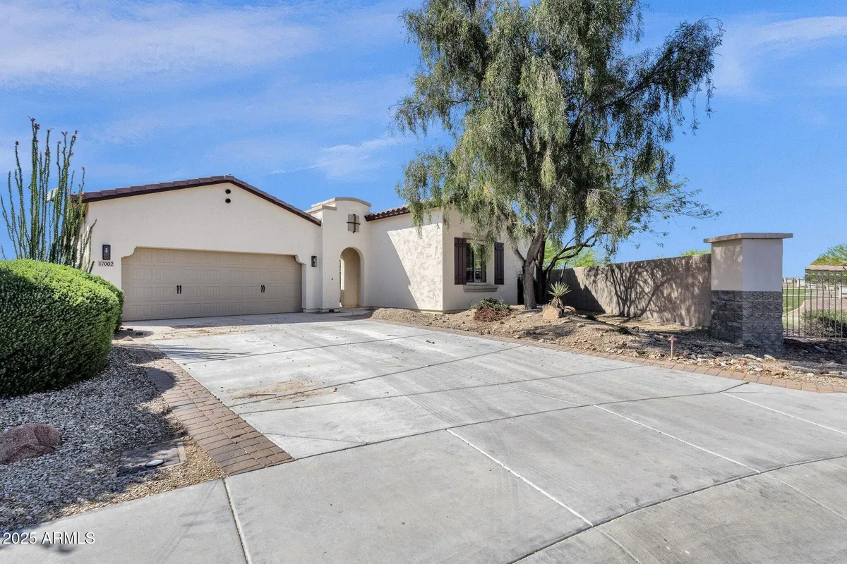 Property Slideshow image 1 of 44 | 17002 s 178th ave, Goodyear, AZ, 85338