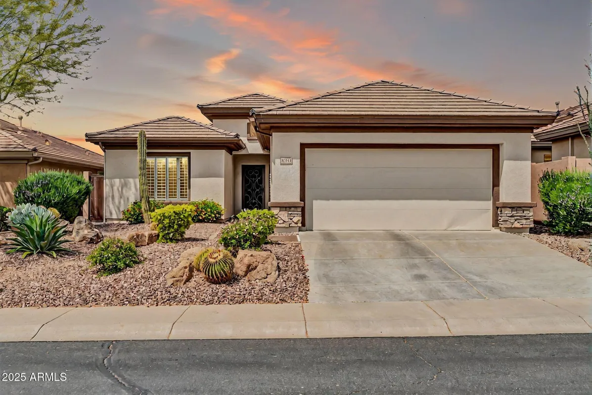 Property Slideshow image 1 of 42 | 40744 n noble hawk ct, Phoenix, AZ, 85086
