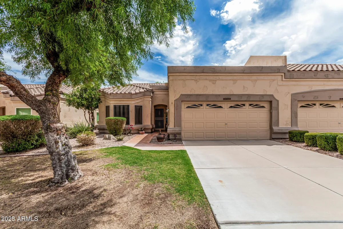 Property Slideshow image 1 of 27 | 8823 w rimrock dr, Peoria, AZ, 85382