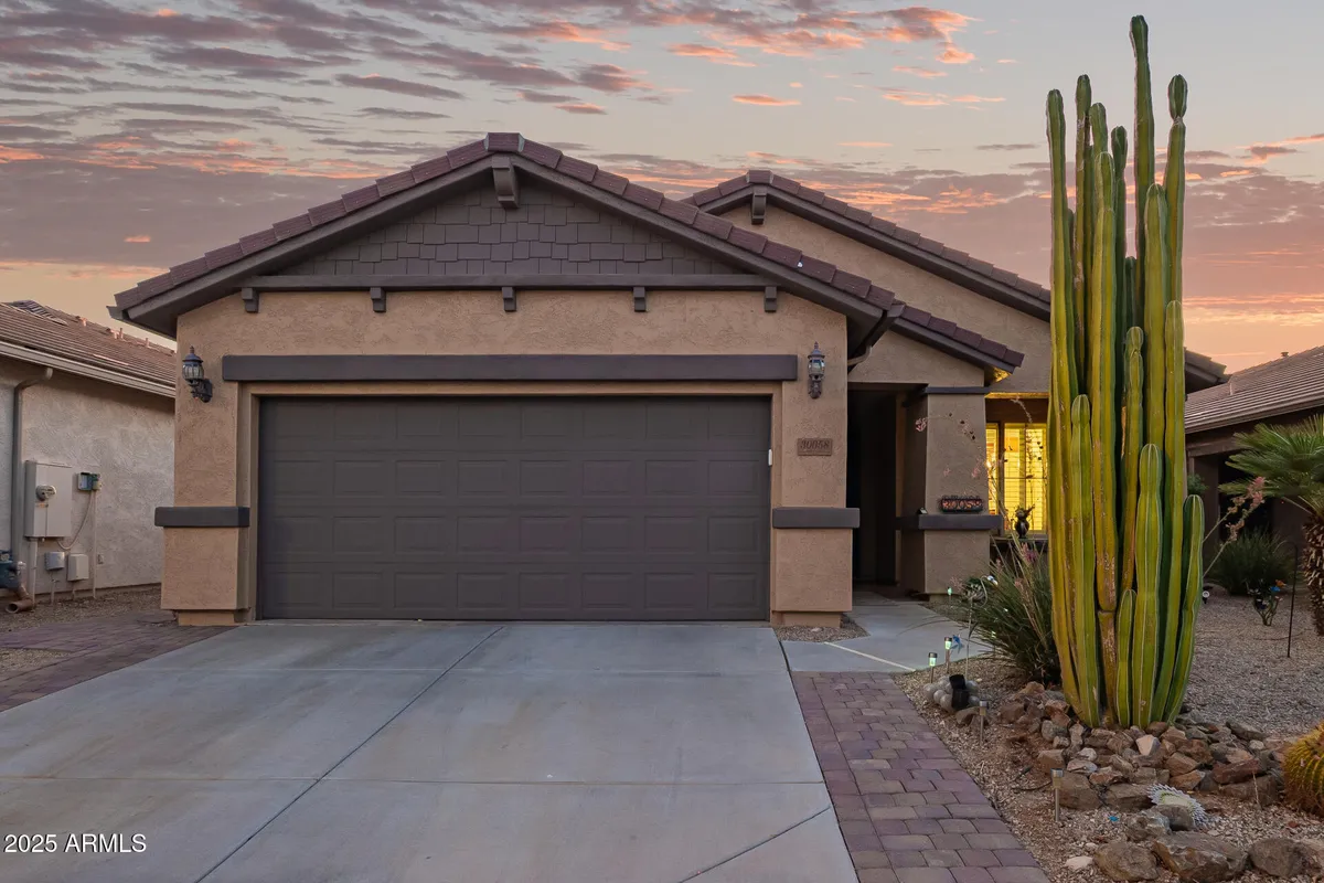 Property Slideshow image 1 of 60 | 30058 n jillian dr, San Tan Valley, AZ, 85143