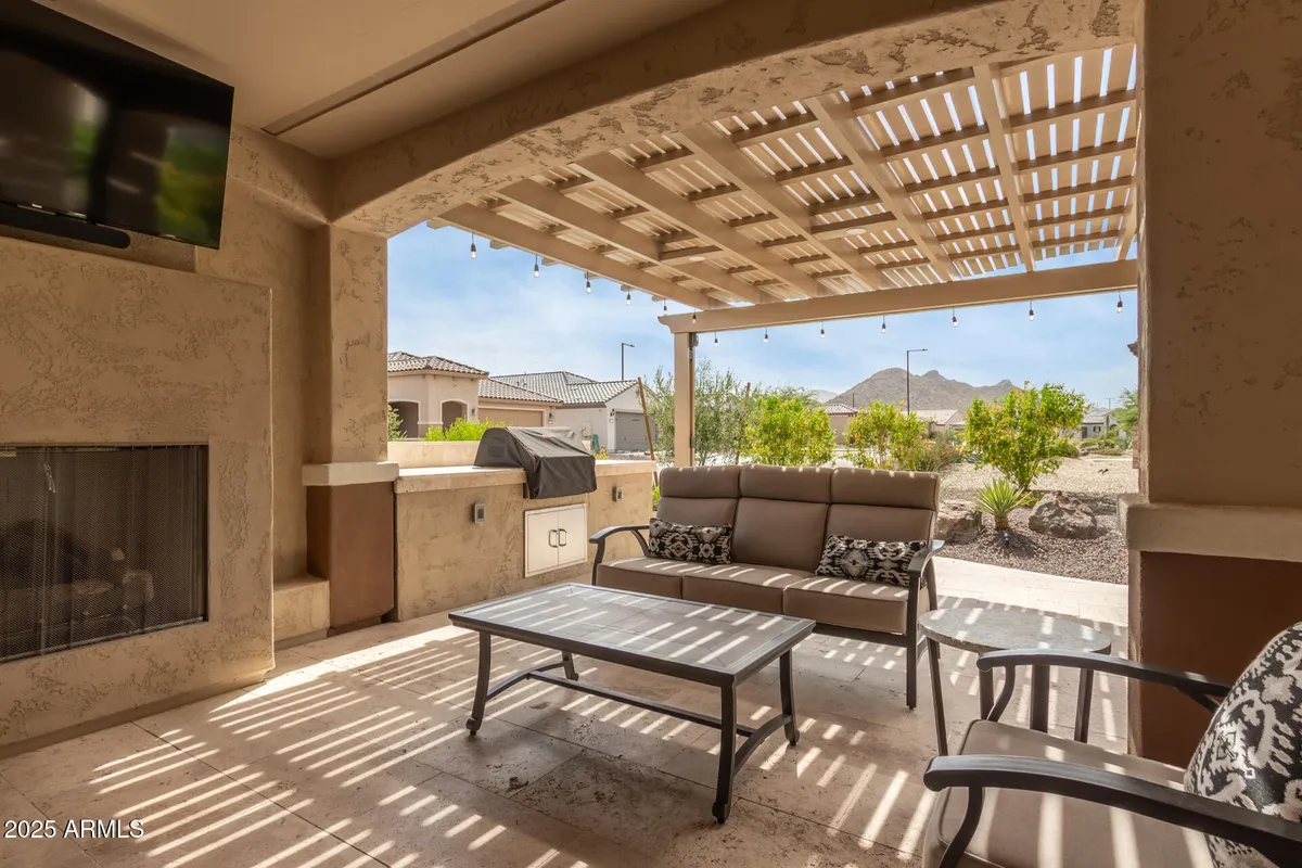 Property Slideshow image 1 of 28 | 27021 w kerry ln, Buckeye, AZ, 85396