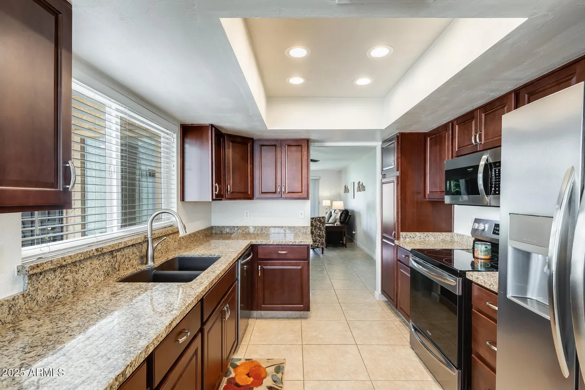 Property Slideshow image 1 of 26 | 723 s palo verde way, Mesa, AZ, 85208