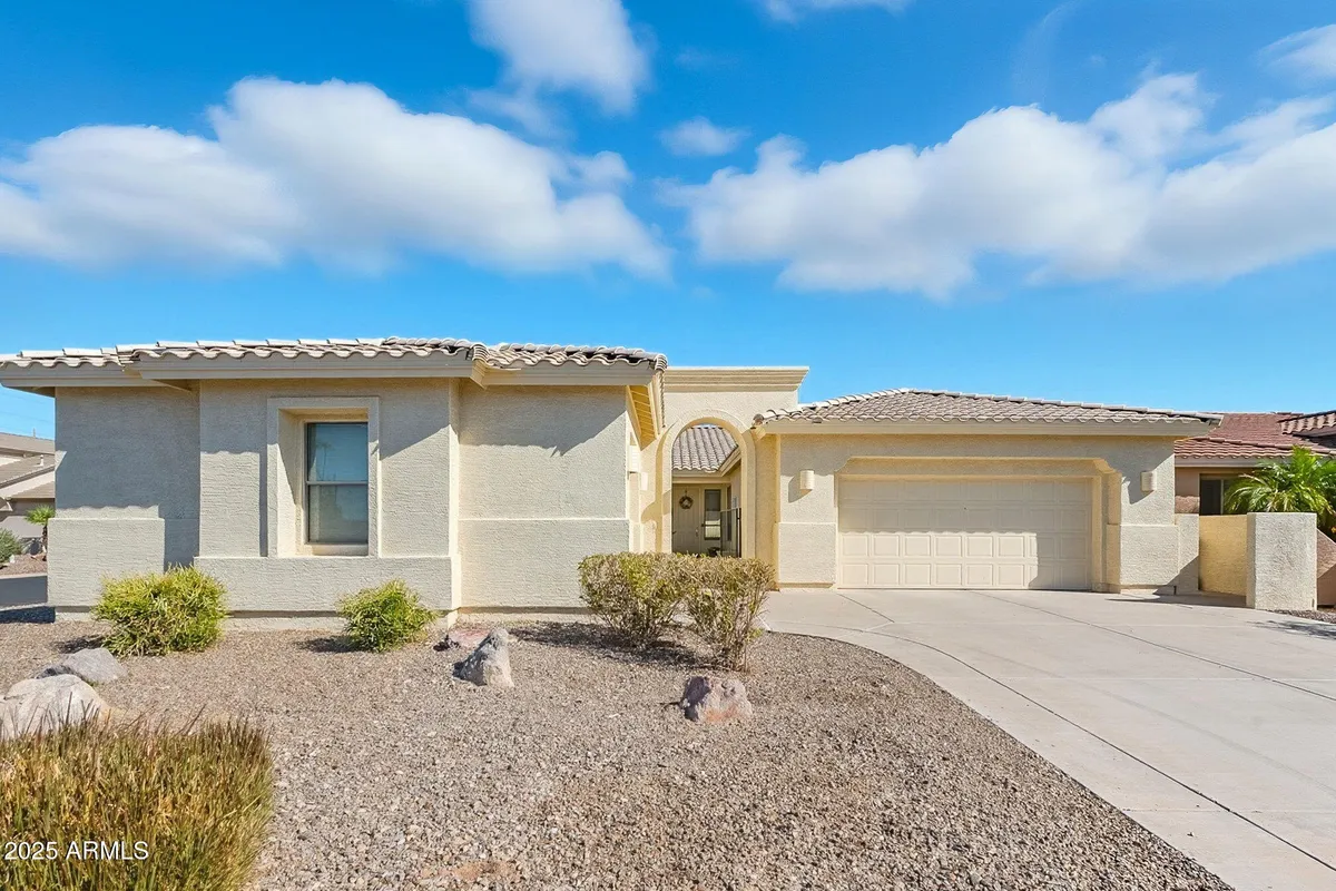 Property Slideshow image 1 of 67 | 8820 e sunridge dr, Sun Lakes, AZ, 85248