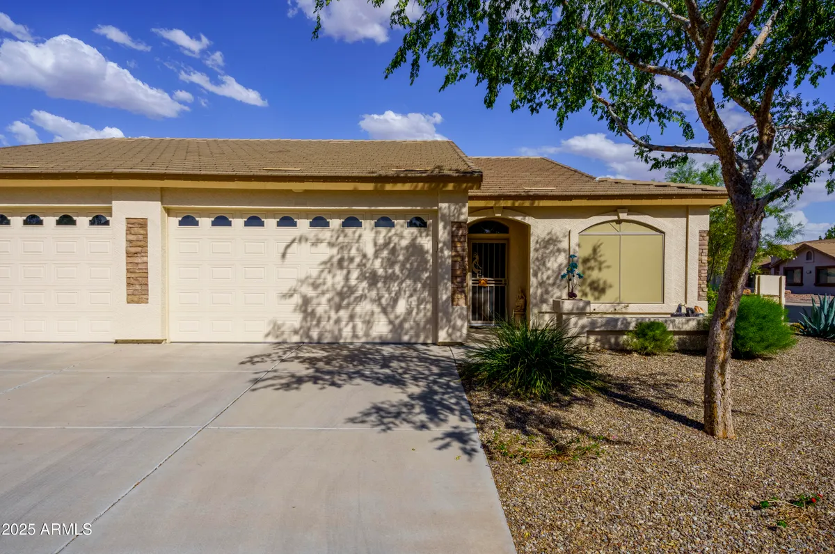 Property Slideshow image 1 of 19 | 10960 e monte ave unit 101, Mesa, AZ, 85209