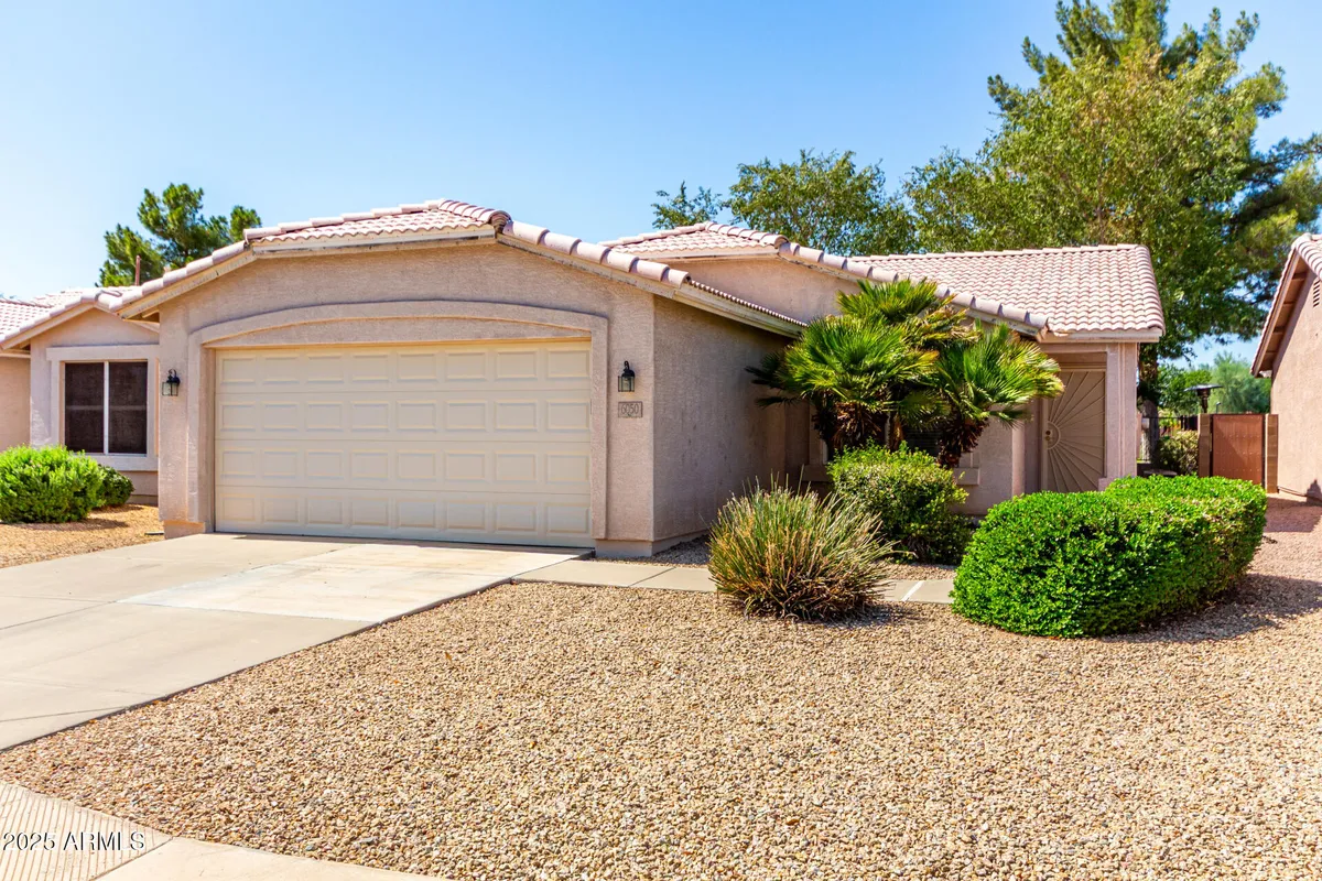 Property Slideshow image 1 of 44 | 6050 s windstream pl, Chandler, AZ, 85249