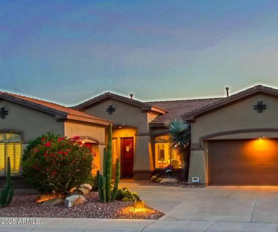 Property Slideshow image 1 of 73 | 41646 n emerald lake dr, Anthem, AZ, 85086