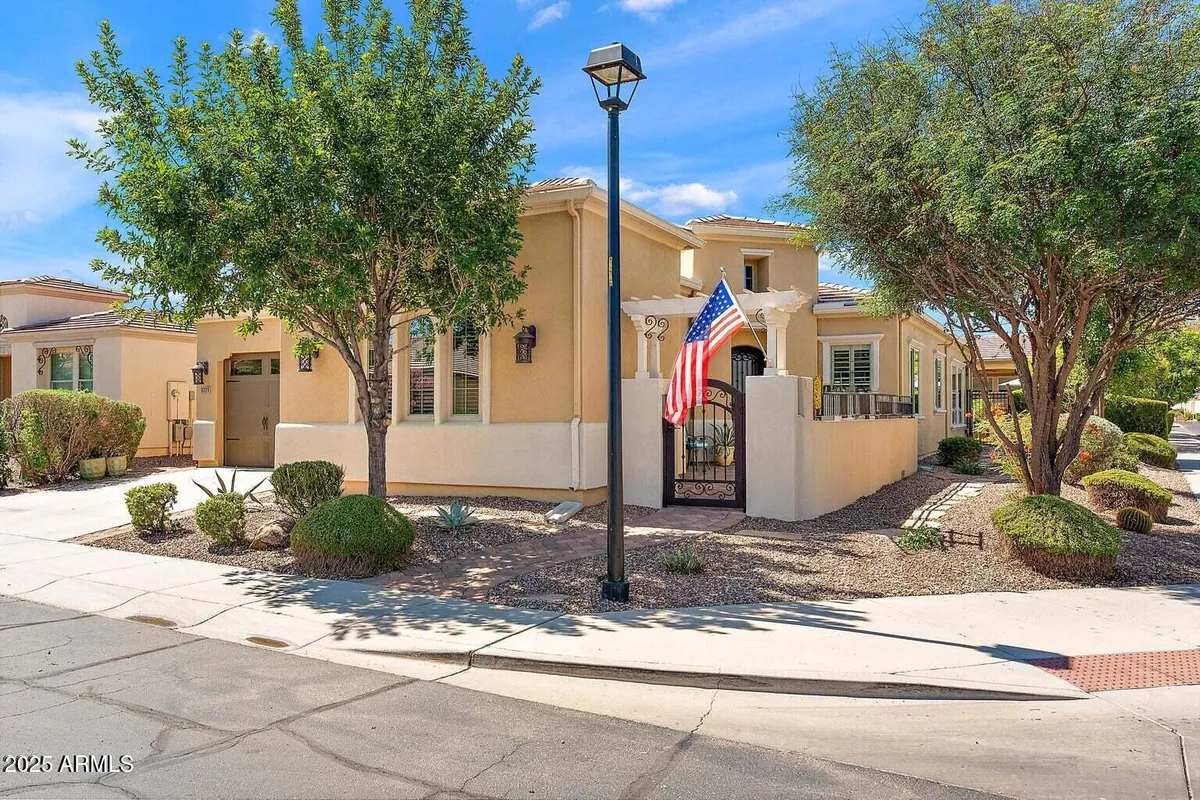 Property Slideshow image 1 of 36 | 1275 e verde blvd, Queen Creek, AZ, 85140