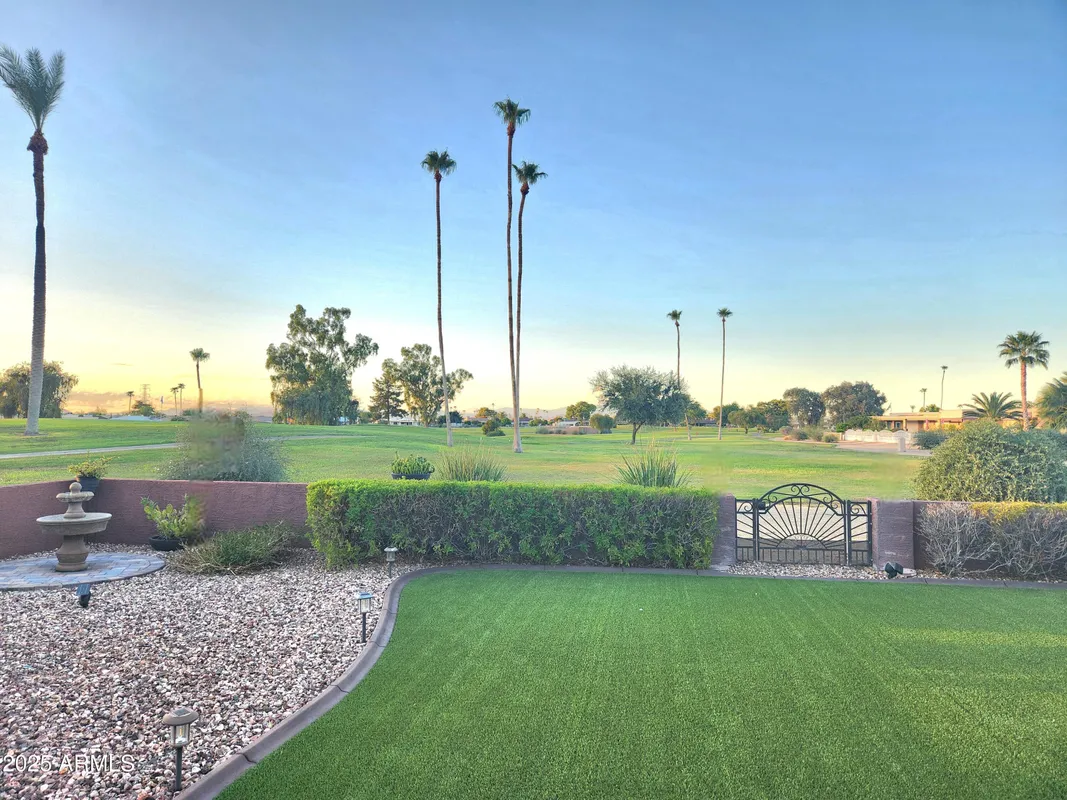 Property Slideshow image 1 of 40 | 11010 w acacia dr, Sun City, AZ, 85373