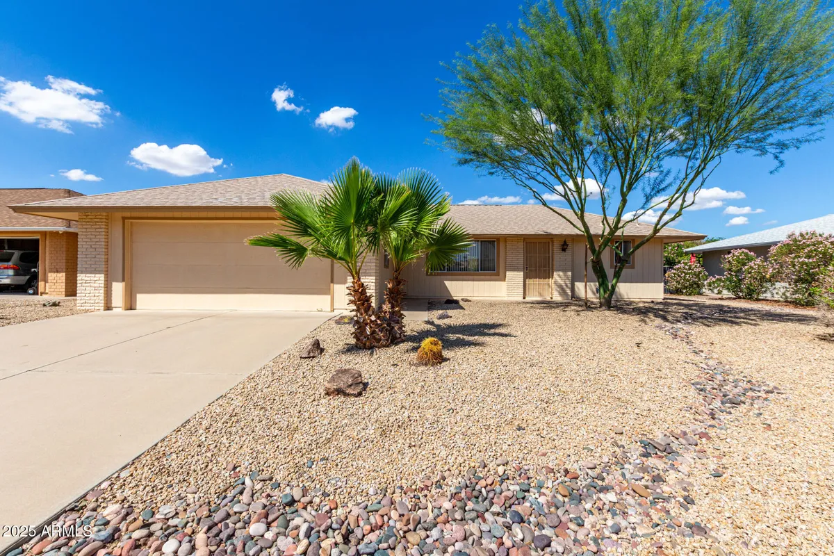 Property Slideshow image 1 of 15 | 20426 n sonnet dr, Sun City West, AZ, 85375