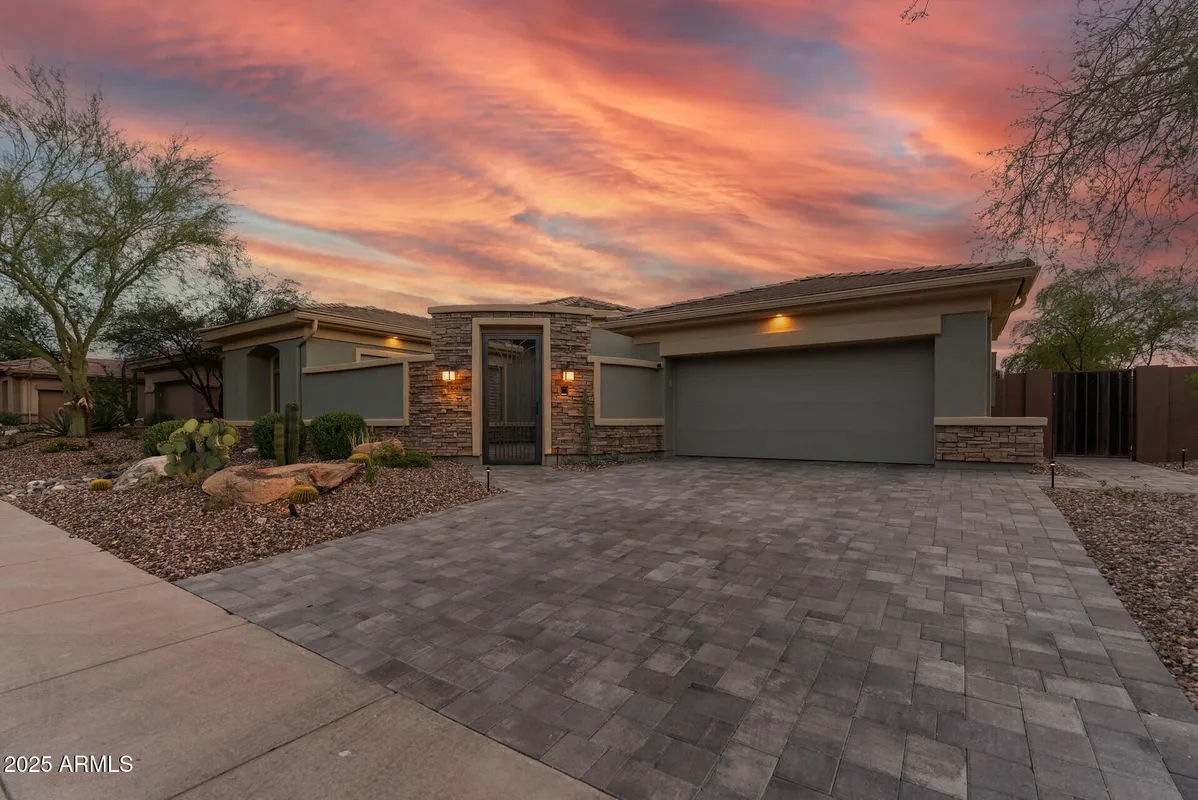 Property Slideshow image 1 of 111 | 3045 w feather sound dr, Anthem, AZ, 85086