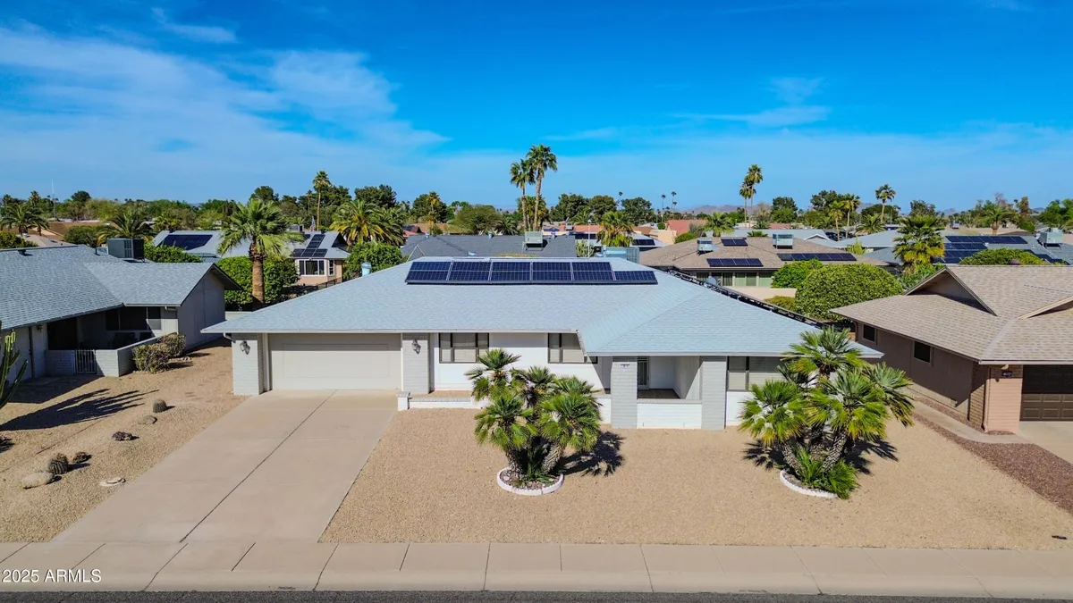 Property Slideshow image 1 of 39 | 12810 w blue bonnet dr, Sun City West, AZ, 85375