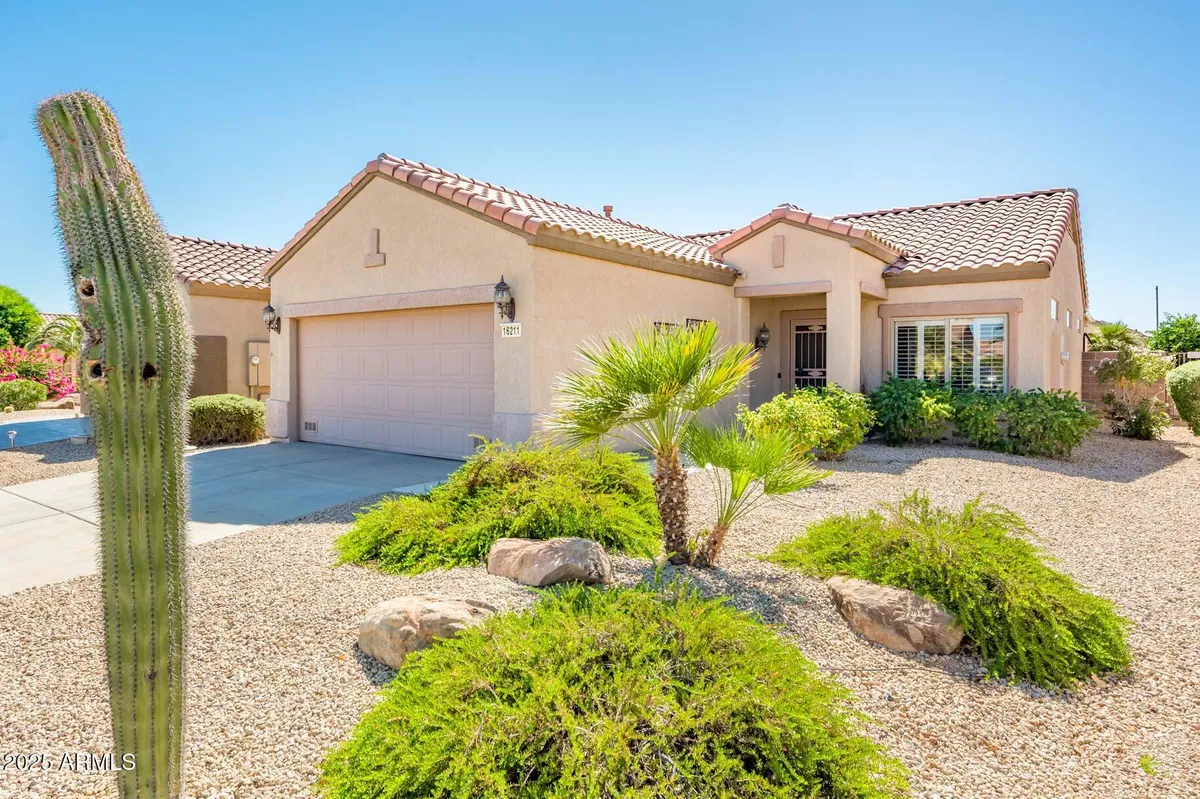 Property Slideshow image 1 of 29 | 16211 w mountain pass dr, Surprise, AZ, 85374