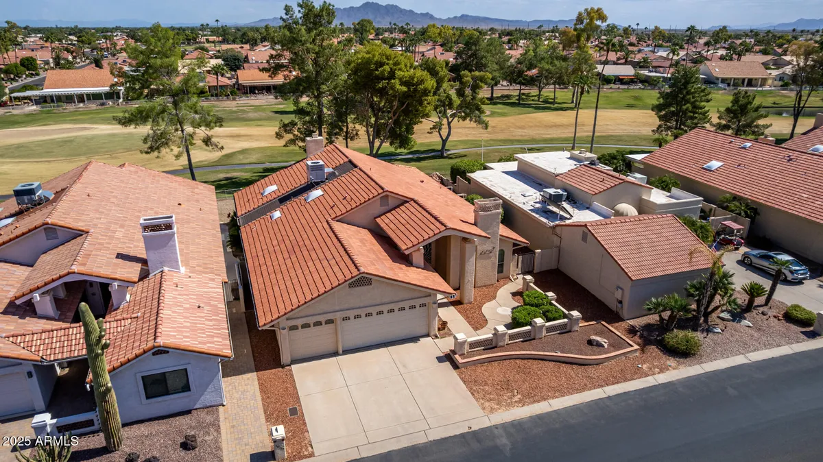 Property Slideshow image 1 of 83 | 26205 s ribbonwood dr, Sun Lakes, AZ, 85248