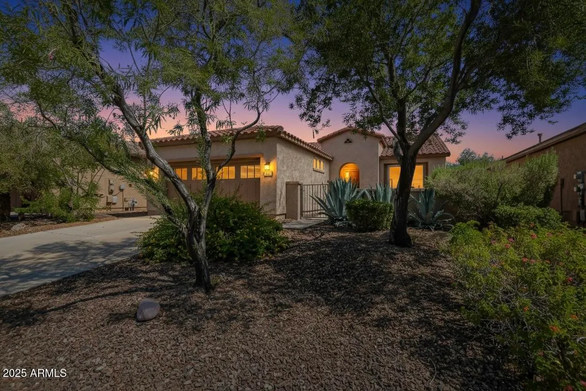 Property Slideshow image 1 of 34 | 29361 n 130th gln, Peoria, AZ, 85383