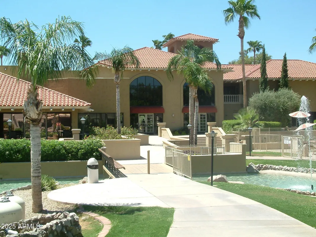 Property Slideshow image 1 of 61 | 14300 w bell rd unit 392, Surprise, AZ, 85374