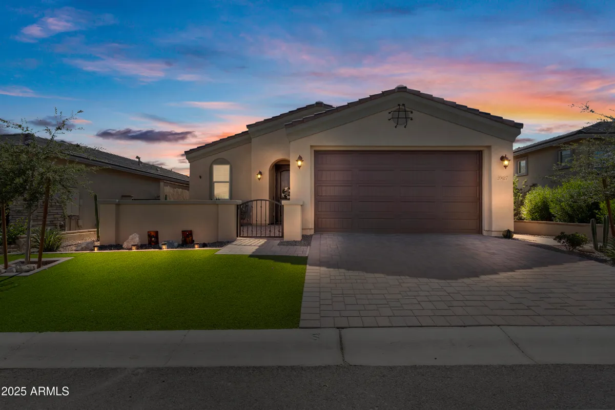 Property Slideshow image 1 of 56 | 20627 w luke ave, Buckeye, AZ, 85396