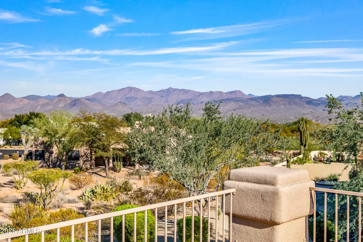 Property Slideshow image 1 of 35 | 18300 e tonto verde dr, Rio Verde, AZ, 85263