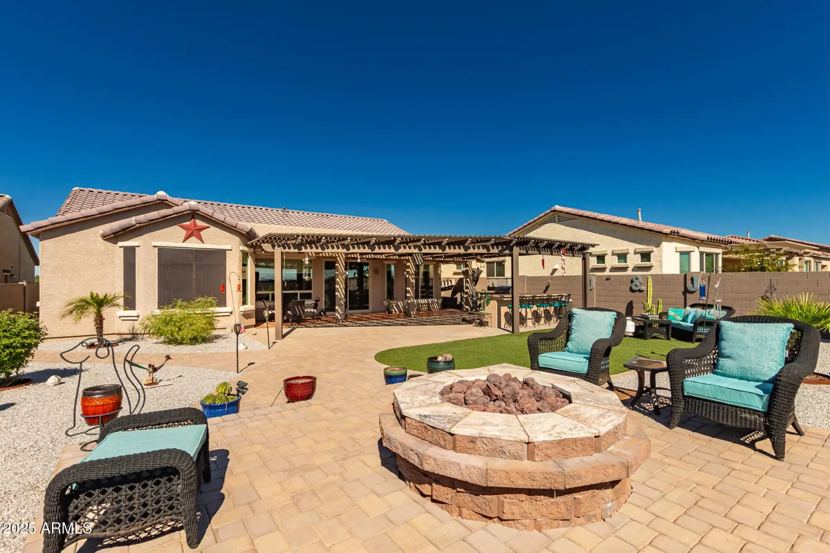 Property Slideshow image 1 of 52 | 18229 w cedarwood ln, Goodyear, AZ, 85338