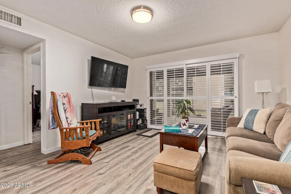 Property Slideshow image 1 of 24 | 7705 e mariposa way, Mesa, AZ, 85208