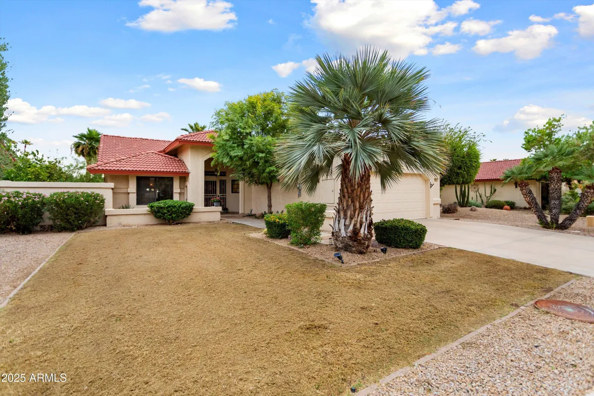 Property Slideshow image 1 of 40 | 20007 n alta loma dr, Sun City West, AZ, 85375