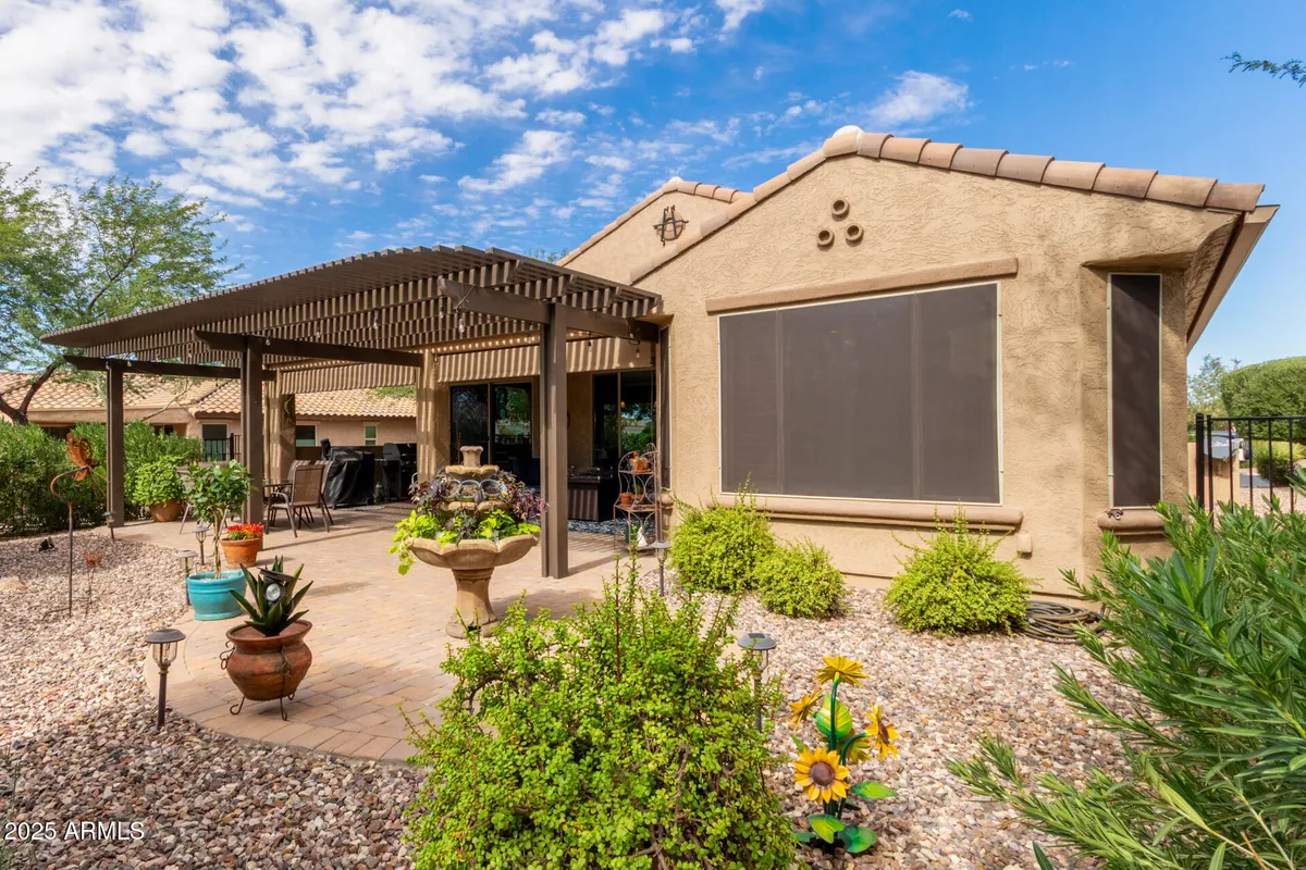 Property Slideshow image 1 of 93 | 7161 w noble prairie way, Florence, AZ, 85132