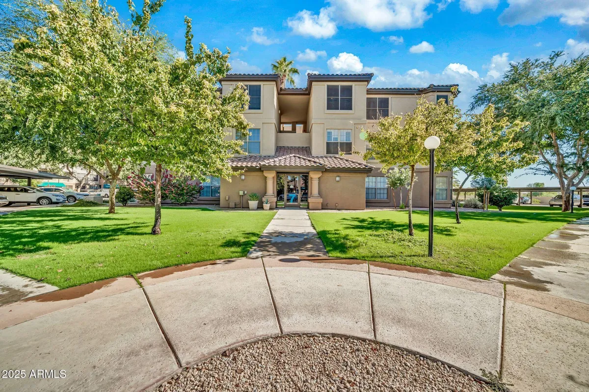 Property Slideshow image 1 of 28 | 14950 w mountain view blvd 7104, Surprise, AZ, 85374