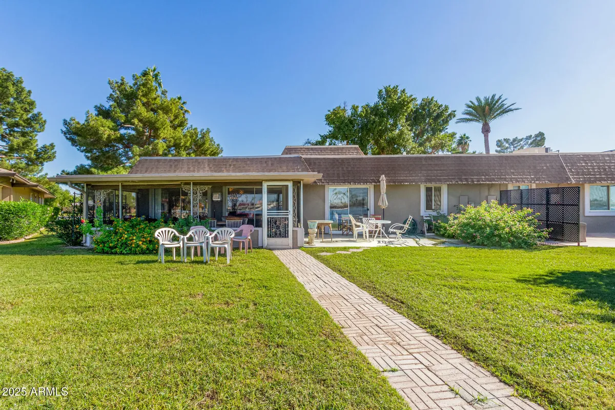 Property Slideshow image 1 of 27 | 10012 w bolivar dr, Sun City, AZ, 85351