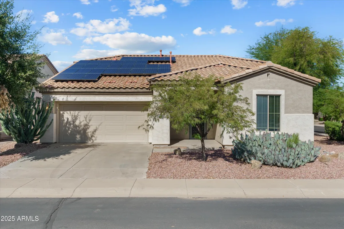 Property Slideshow image 1 of 40 | 4120 e donato dr, Gilbert, AZ, 85298