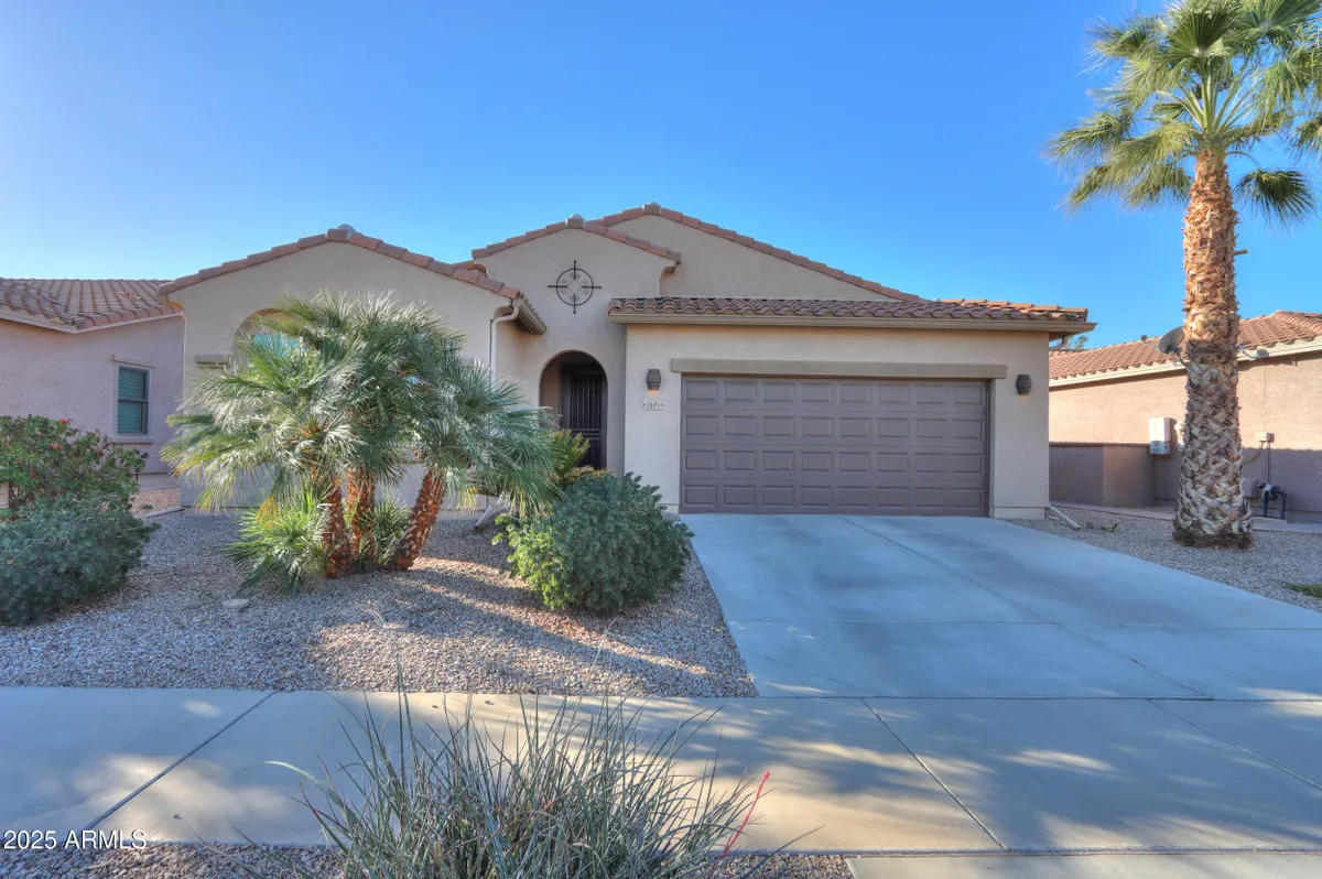 Property Slideshow image 1 of 38 | 2605 e san thomas dr, Casa Grande, AZ, 85194