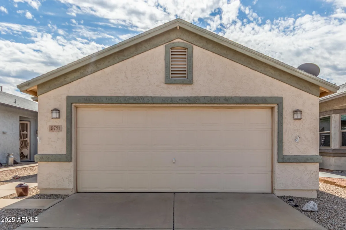 Property Slideshow image 1 of 29 | 9721 w mountain view rd, Peoria, AZ, 85345
