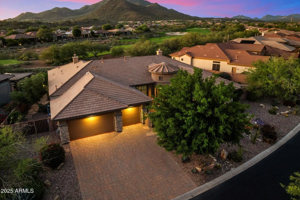 Property Slideshow image 1 of 52 | 41318 n club pointe dr, Anthem, AZ, 85086