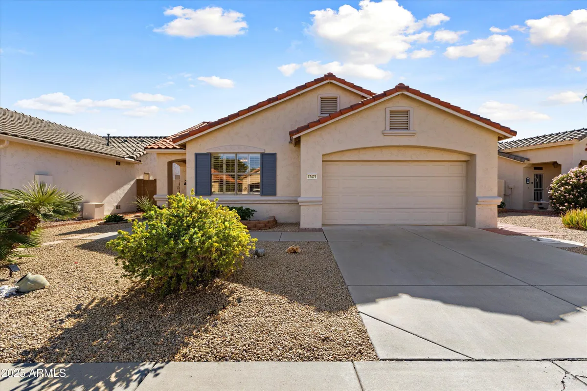 Property Slideshow image 1 of 42 | 17471 n fairway dr, Surprise, AZ, 85374