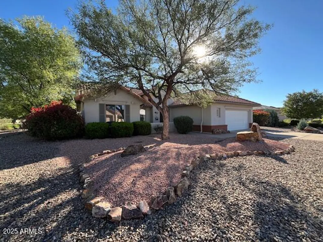 Property Slideshow image 1 of 58 | 2977 glenview dr, Sierra Vista, AZ, 85650