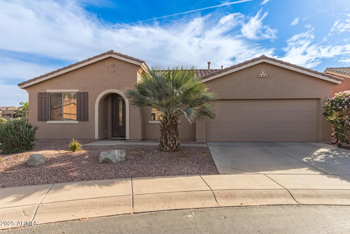Property Slideshow image 1 of 72 | 42551 w falling star ct, Maricopa, AZ, 85138