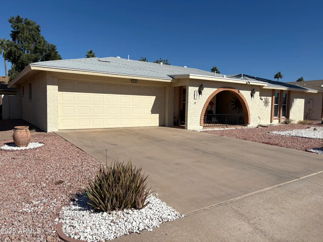 Property Slideshow image 1 of 18 | 8056 e kiva ave, Mesa, AZ, 85209