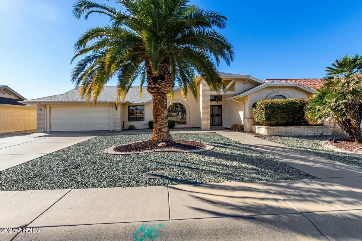 Property Slideshow image 1 of 40 | 21214 n 124th ave, Sun City West, AZ, 85375