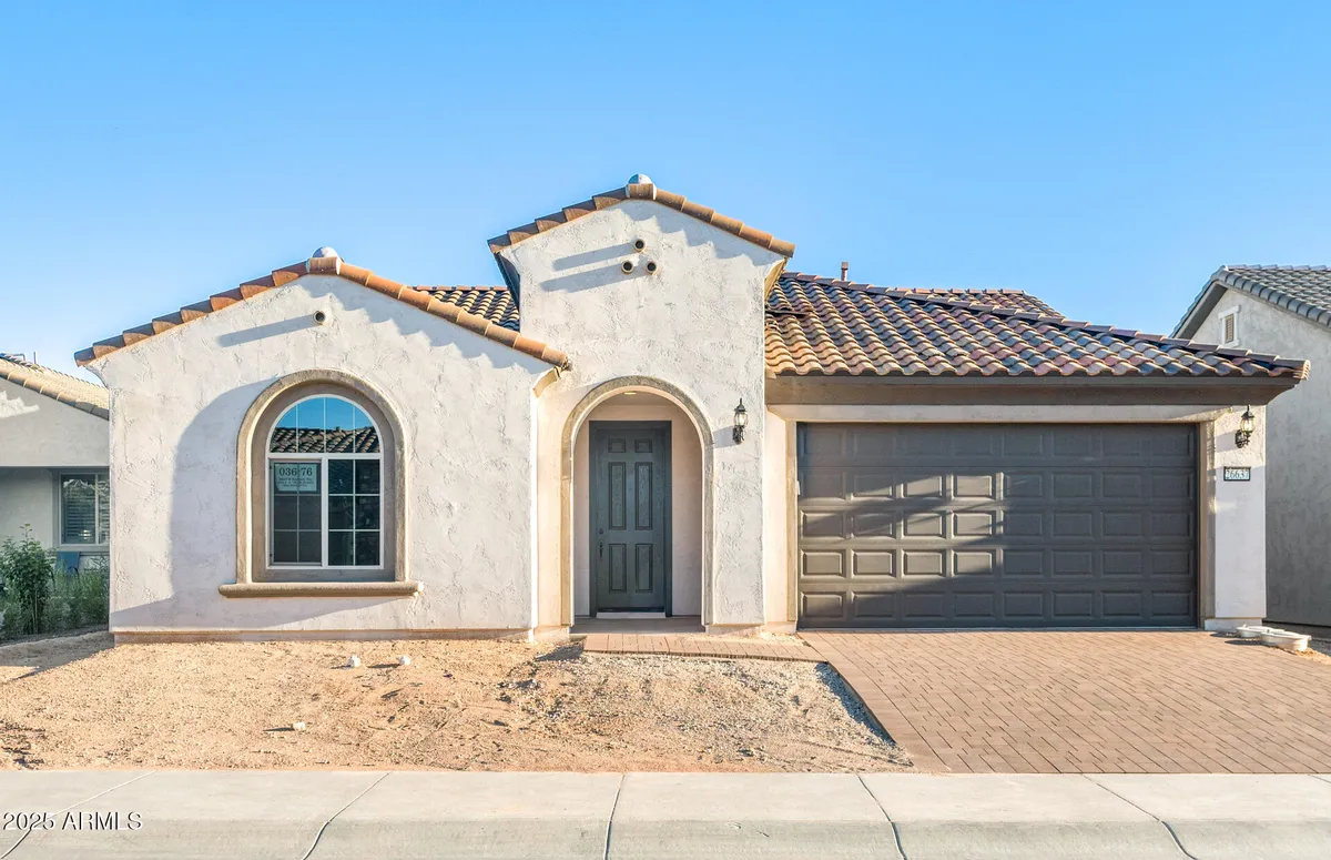 Property Slideshow image 1 of 36 | 26637 w kimberly way, Buckeye, AZ, 85396