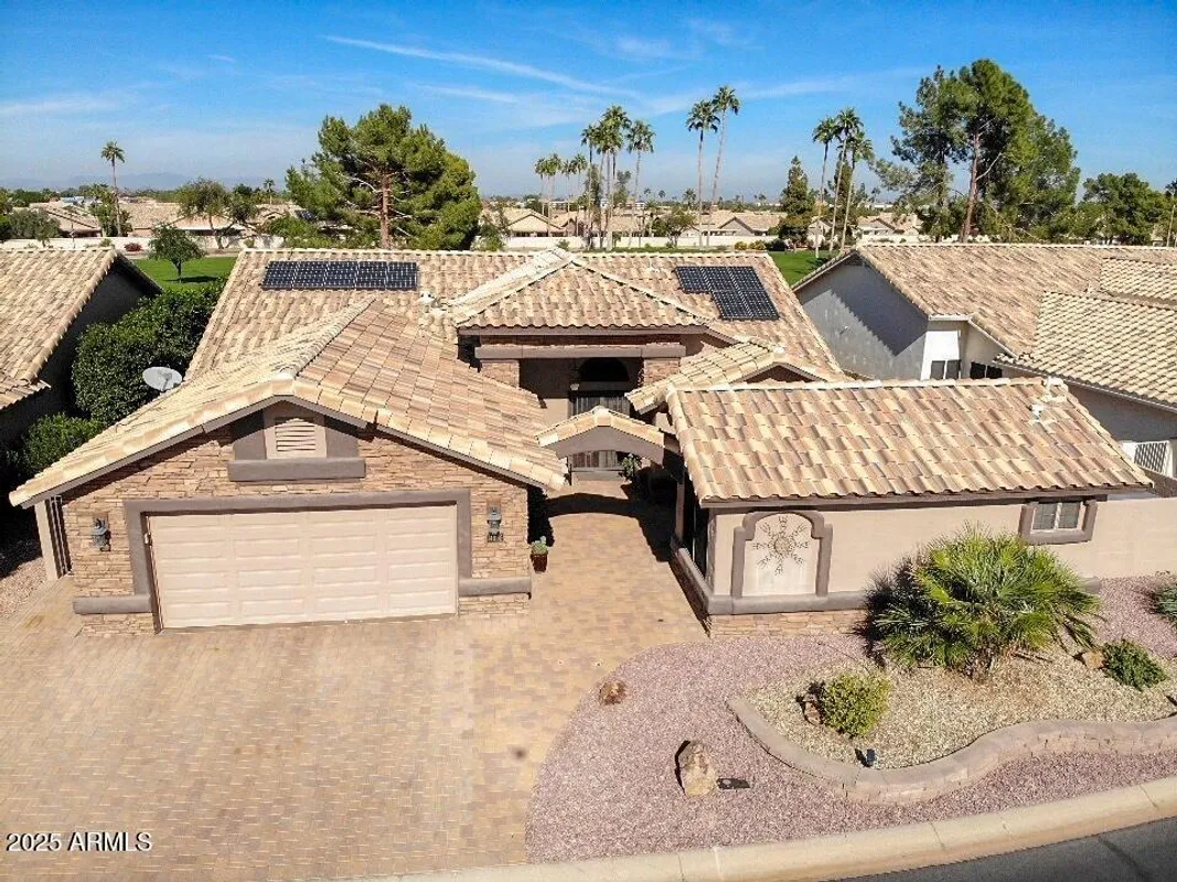 Property Slideshow image 1 of 92 | 14358 w kiowa trl, Surprise, AZ, 85374