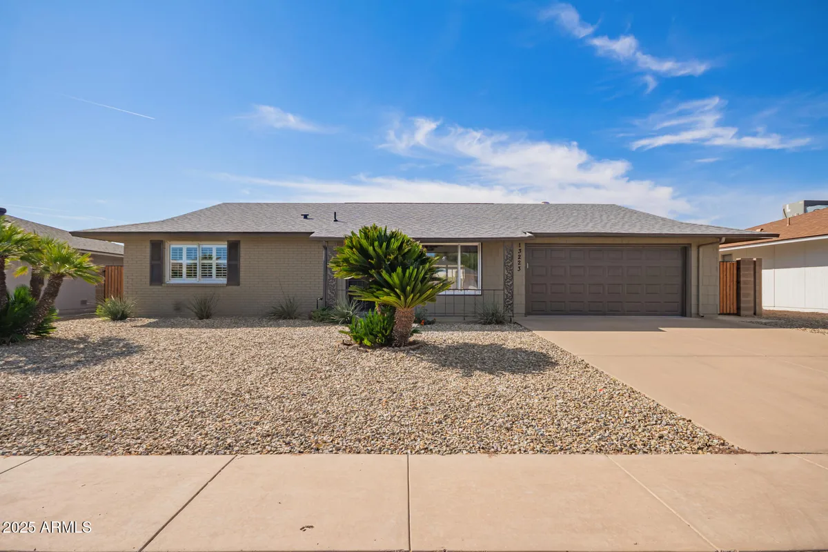 Property Slideshow image 1 of 20 | 13223 w bonanza dr, Sun City West, AZ, 85375