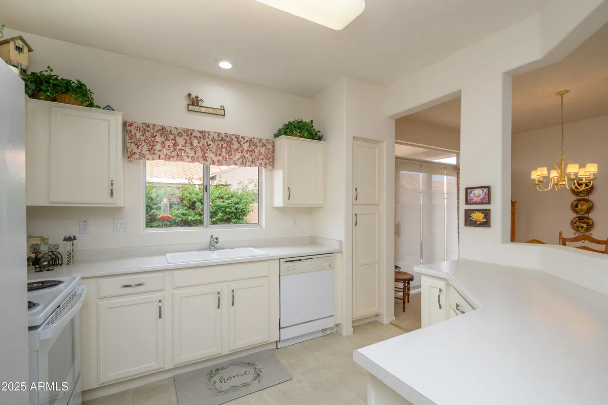 Property Slideshow image 1 of 18 | 15326 w domingo ln, Sun City West, AZ, 85375