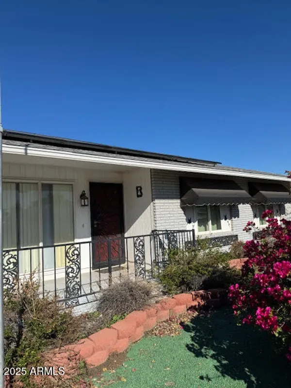 Property Slideshow image 1 of 1 | 11046 w campana dr, Sun City, AZ, 85351