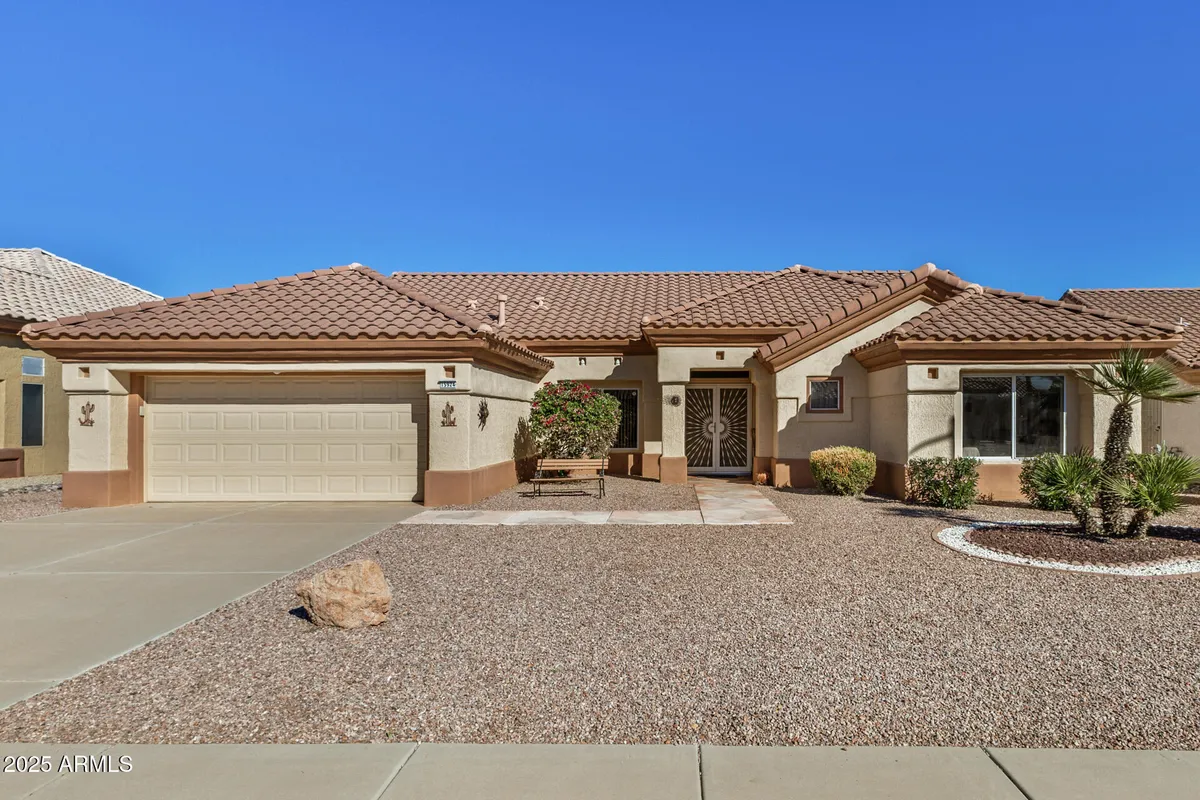 Property Slideshow image 1 of 38 | 15924 w falcon ridge dr, Sun City West, AZ, 85375