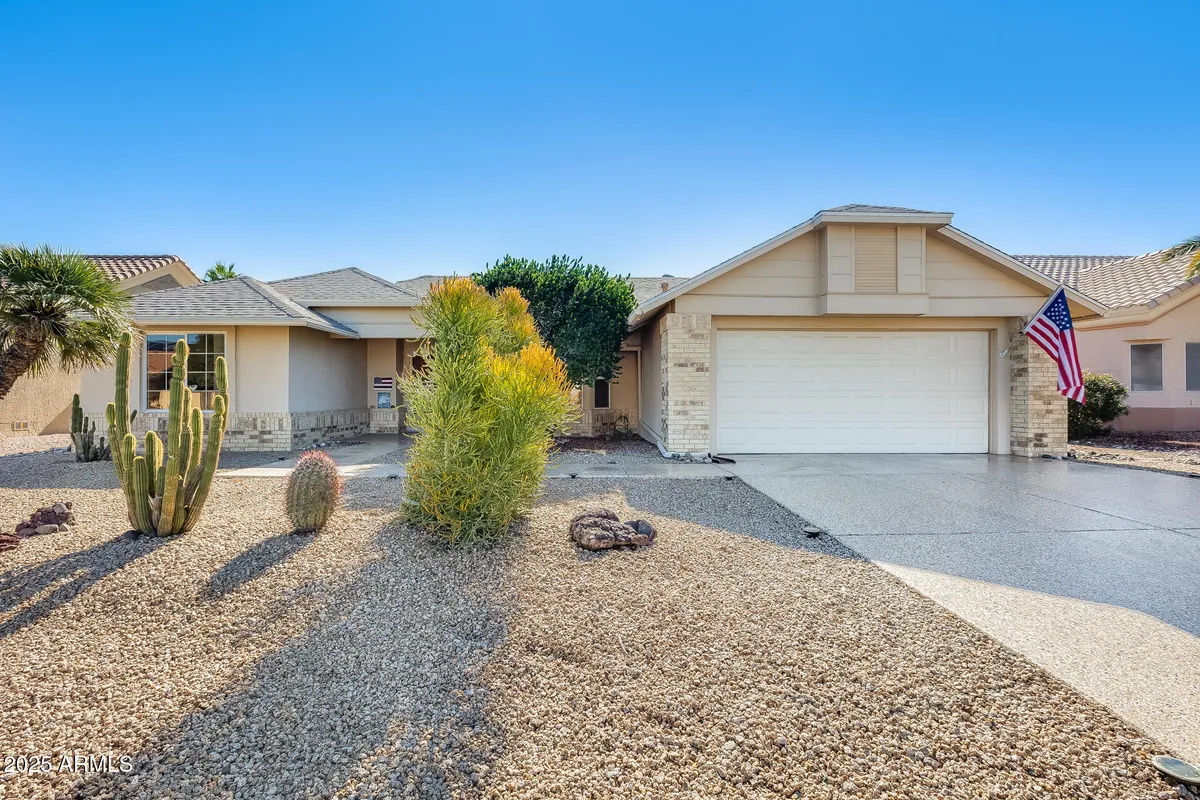 Property Slideshow image 1 of 38 | 15009 w yosemite dr, Sun City West, AZ, 85375