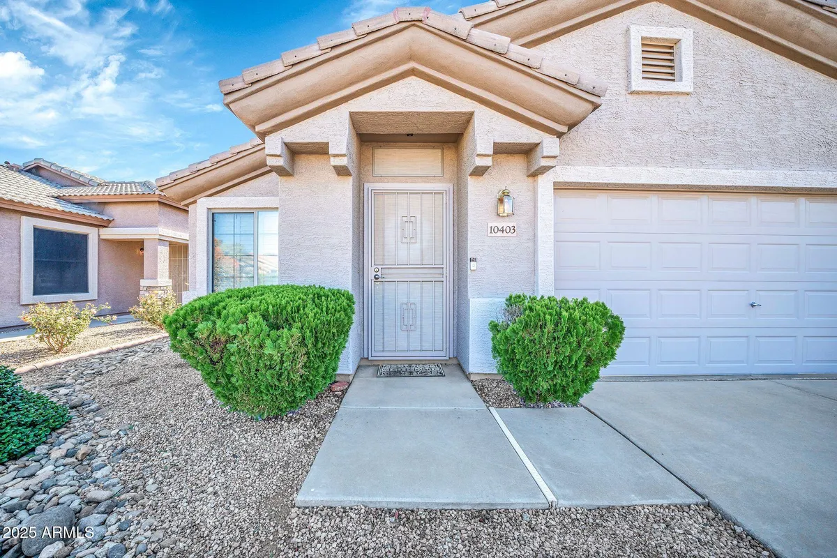 Property Slideshow image 1 of 40 | 10403 w tonopah dr, Peoria, AZ, 85382